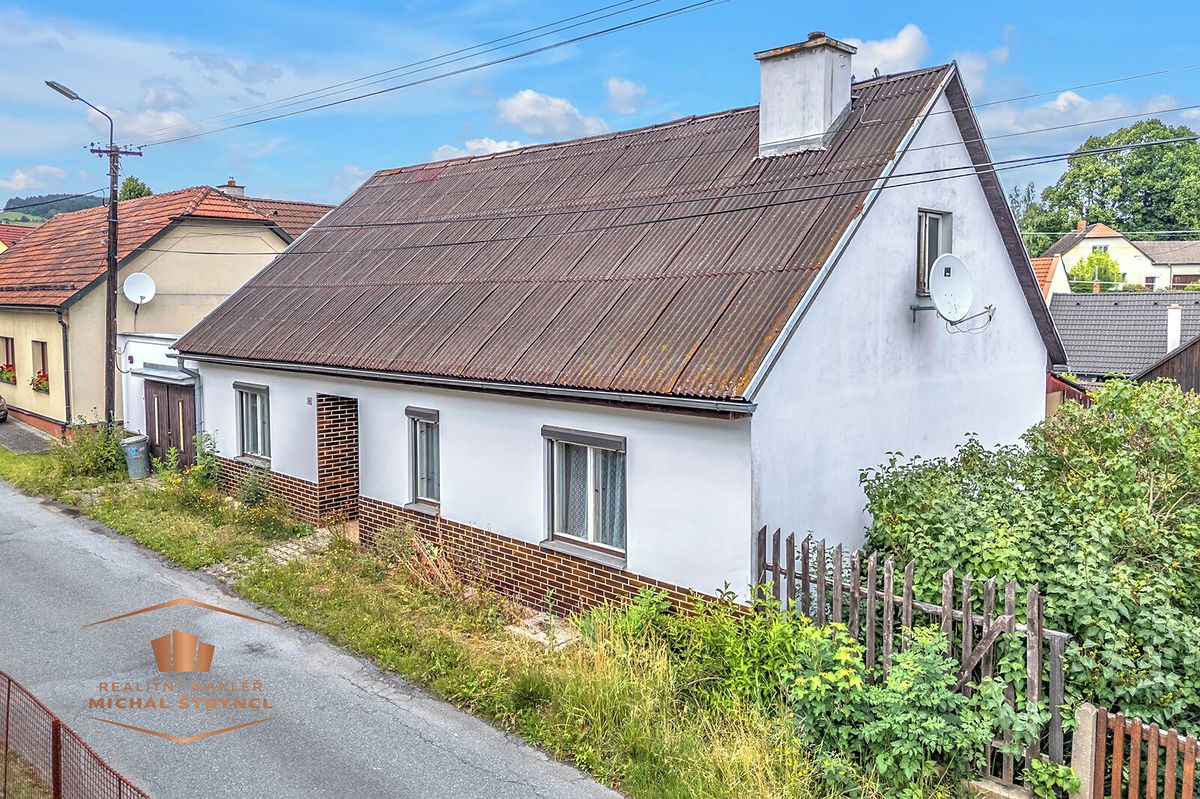 Prodej rodinného domu 80 m², pozemek 398 m²